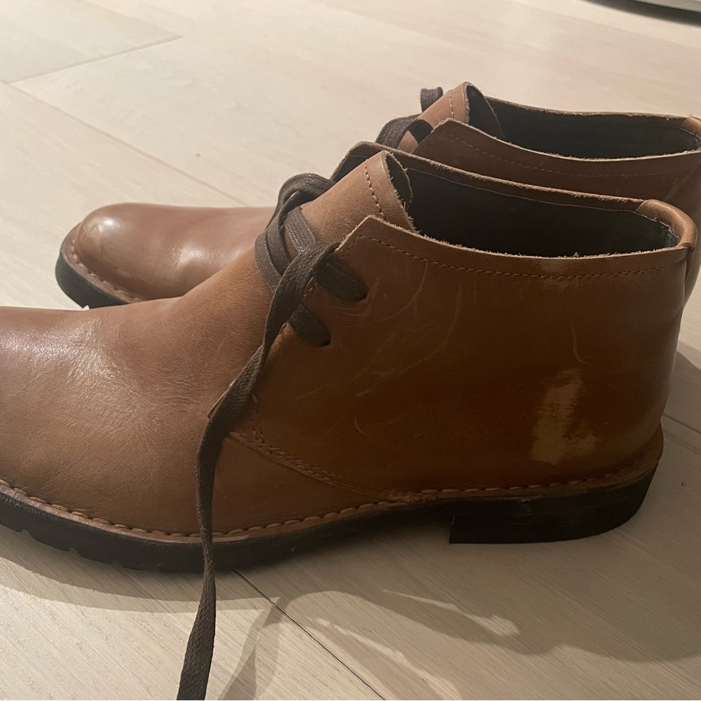 John Varvatos USA chukka boot, 9.5 - Picture 3 of 5